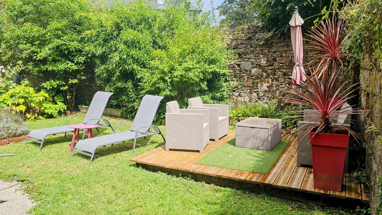 Jardin du Gîte à Roz Maria.