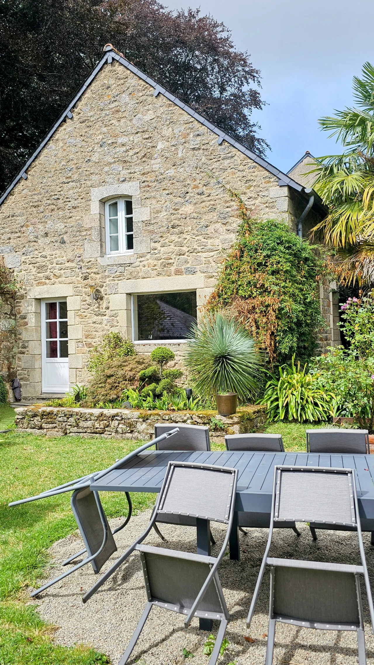 Jardin du Gîte à Roz Maria.